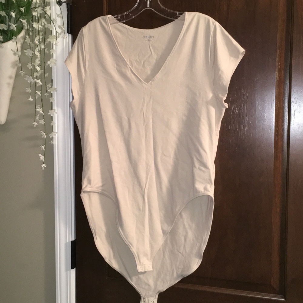 Old Navy Pale Beige V-Neck Short Sleeve Bodysuit